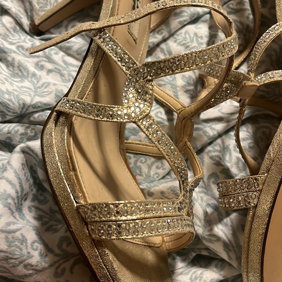 Worn once to a middle school dance! Size 11 - Picture 3 of 3